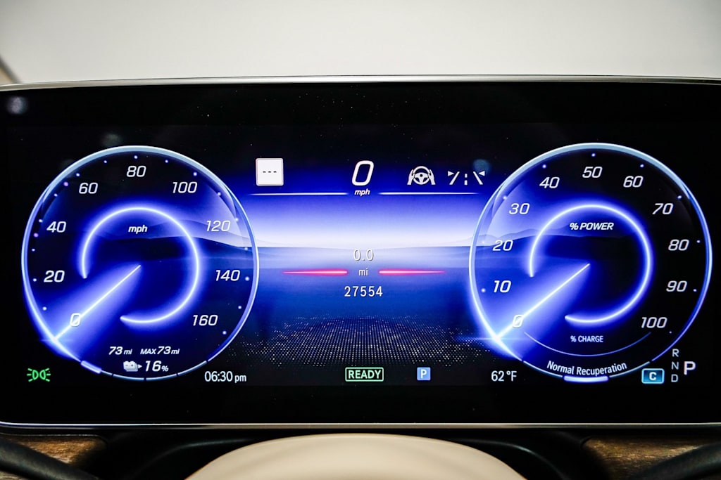 2023 Mercedes-Benz EQS 450+ 24