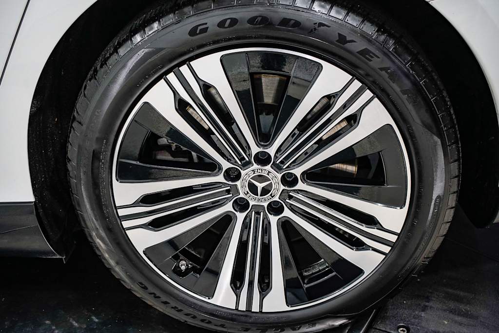 2023 Mercedes-Benz EQS 450+ 6