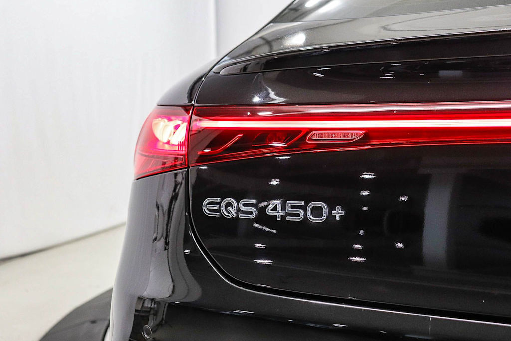 Thumbnail: 2023 Mercedes-Benz EQS - 6