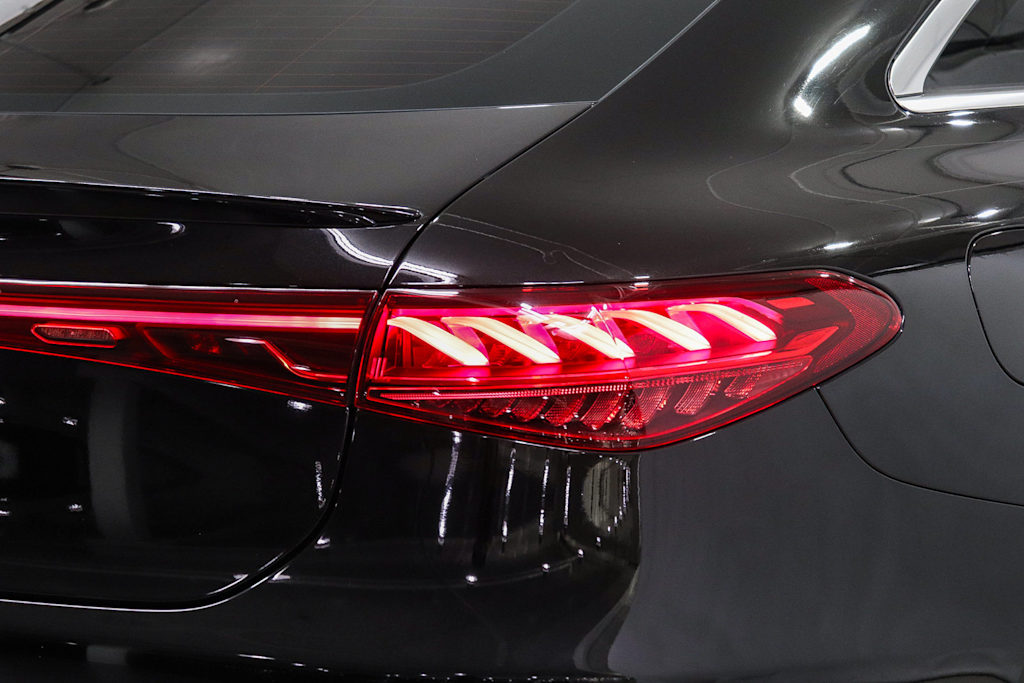 Thumbnail: 2024 Mercedes-Benz EQS - 6