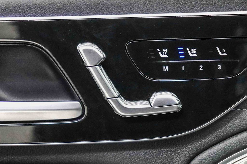 Thumbnail: 2024 Mercedes-Benz EQS - 25