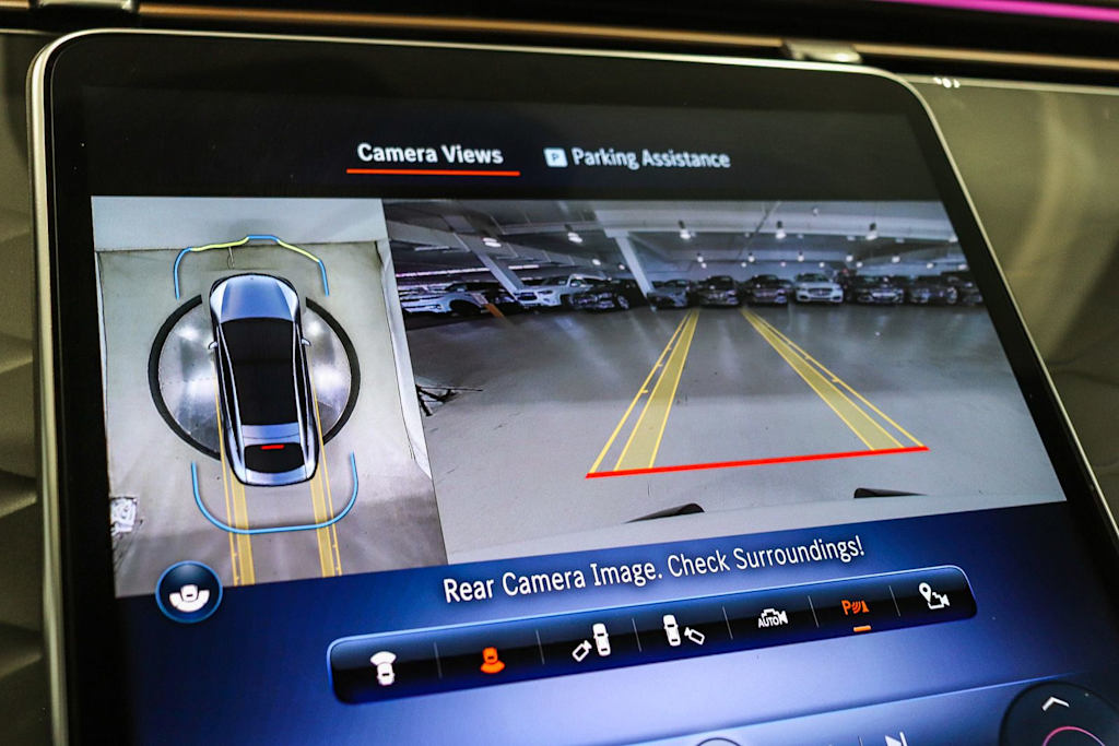 Thumbnail: 2023 Mercedes-Benz EQS - 25