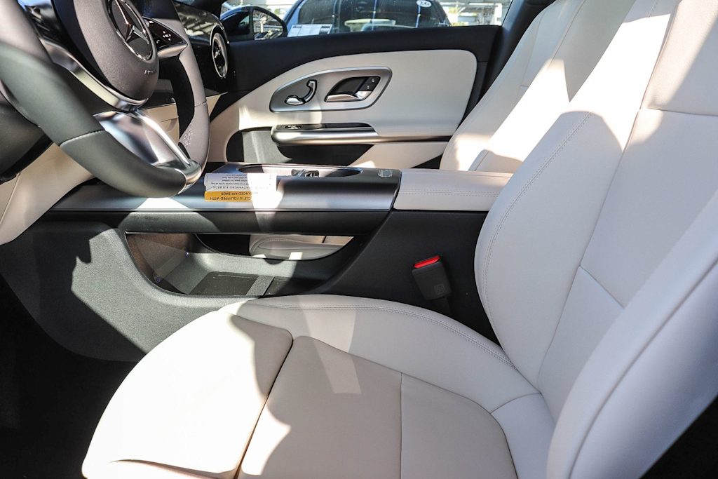 Thumbnail: 2027 Mercedes-Benz CLA - 10