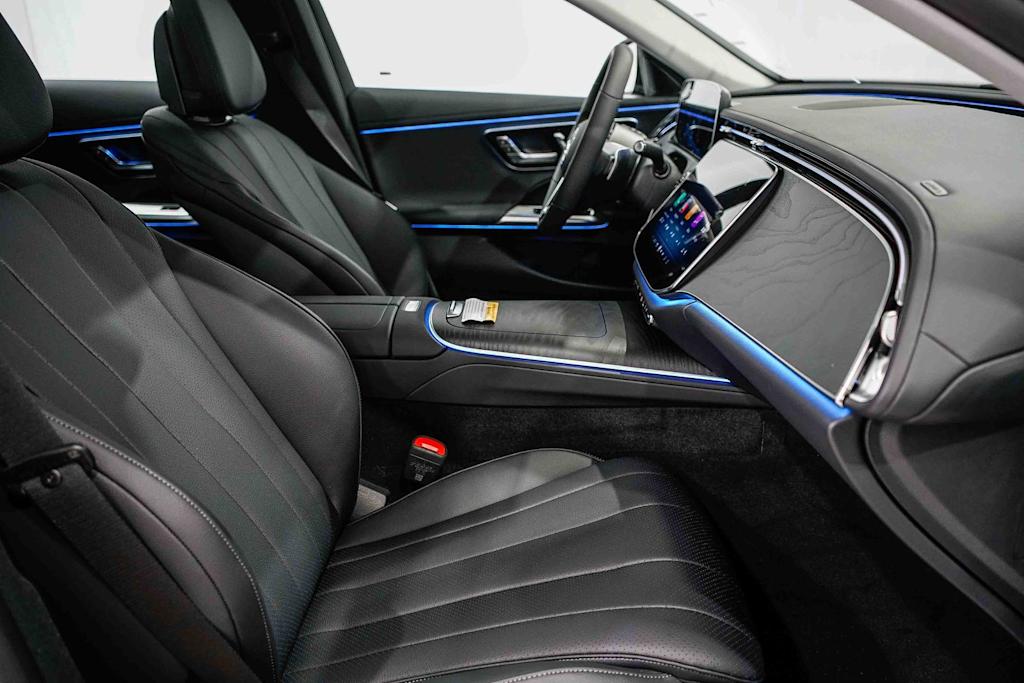 Thumbnail: 2026 Mercedes-Benz E-Class - 9