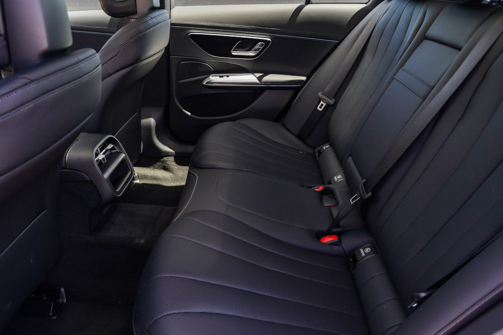 Thumbnail: 2026 Mercedes-Benz E-Class - 11