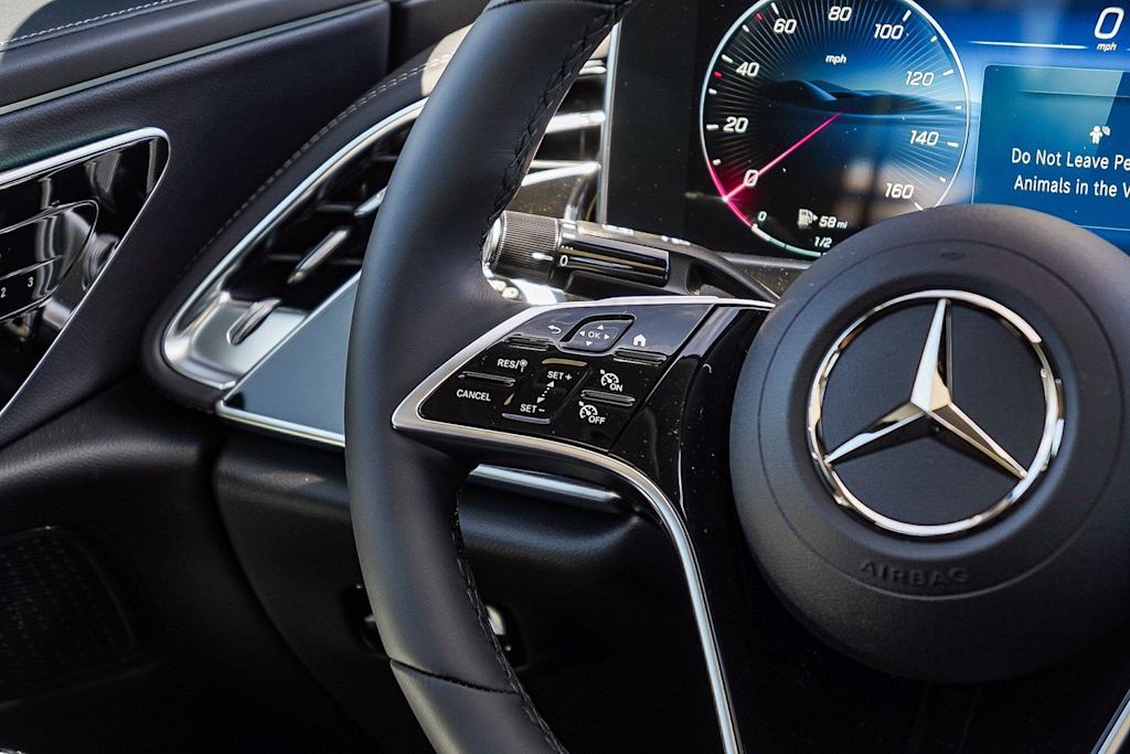 Thumbnail: 2026 Mercedes-Benz E-Class - 22