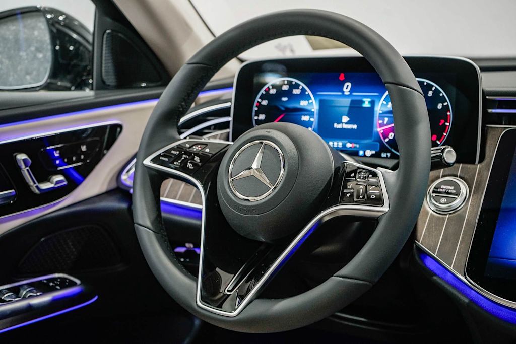Thumbnail: 2026 Mercedes-Benz E-Class - 9
