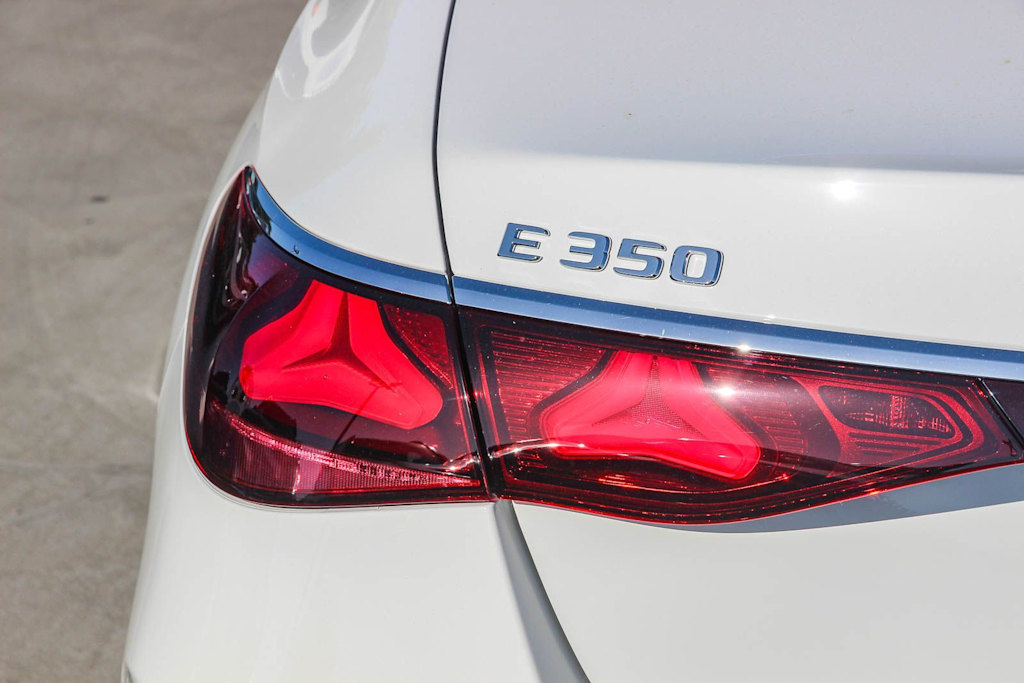 Thumbnail: 2026 Mercedes-Benz E-Class - 19