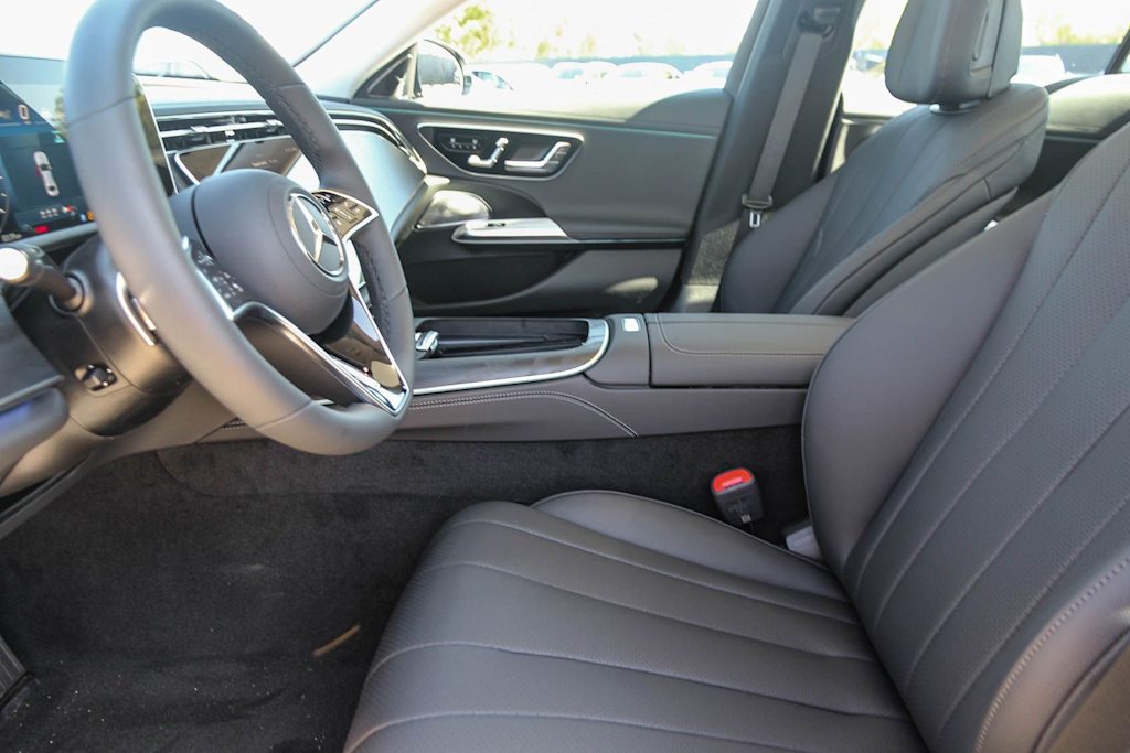 Thumbnail: 2026 Mercedes-Benz E-Class - 11