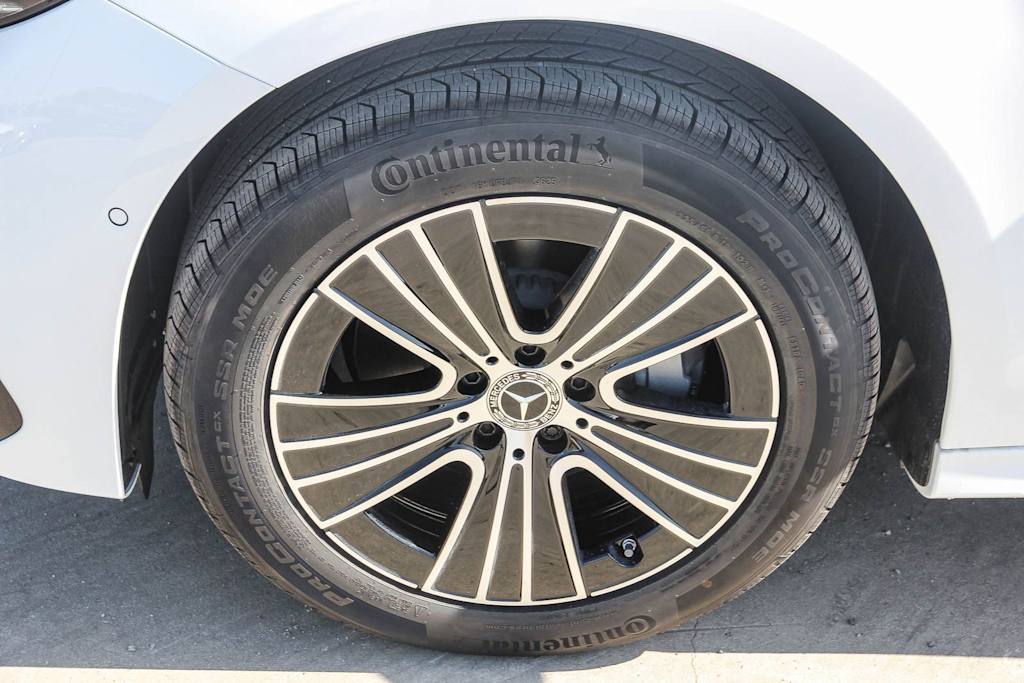 Thumbnail: 2026 Mercedes-Benz E-Class - 7