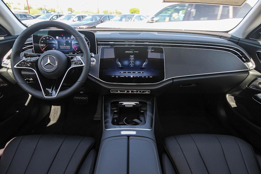 Thumbnail: 2026 Mercedes-Benz E-Class - 2