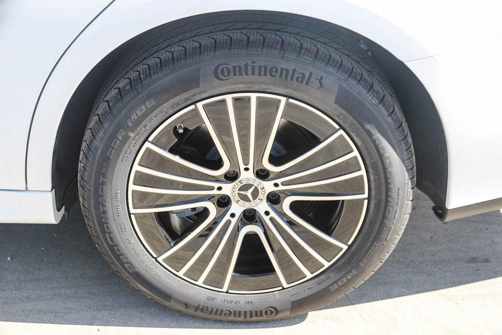 Thumbnail: 2026 Mercedes-Benz E-Class - 22