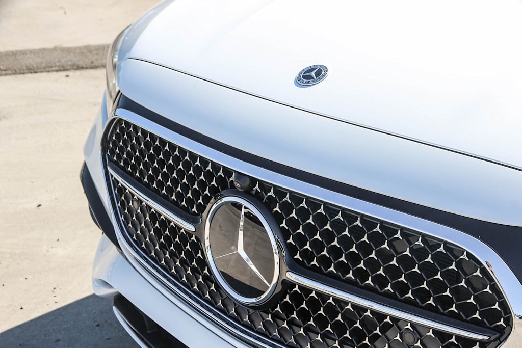 Thumbnail: 2026 Mercedes-Benz E-Class - 6