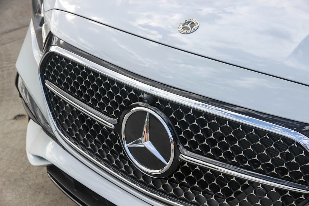 Thumbnail: 2026 Mercedes-Benz E-Class - 6