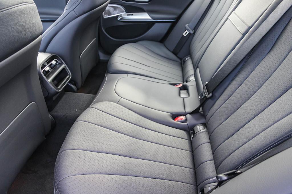 Thumbnail: 2026 Mercedes-Benz E-Class - 12