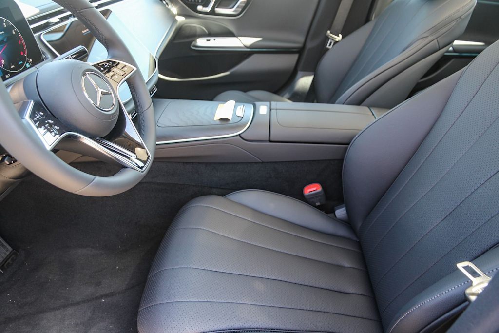 Thumbnail: 2026 Mercedes-Benz E-Class - 11