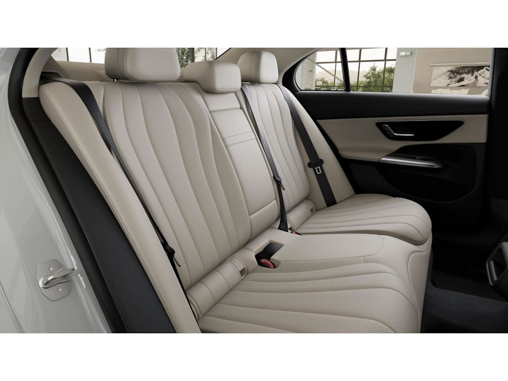 Thumbnail: 2026 Mercedes-Benz E-Class - 8