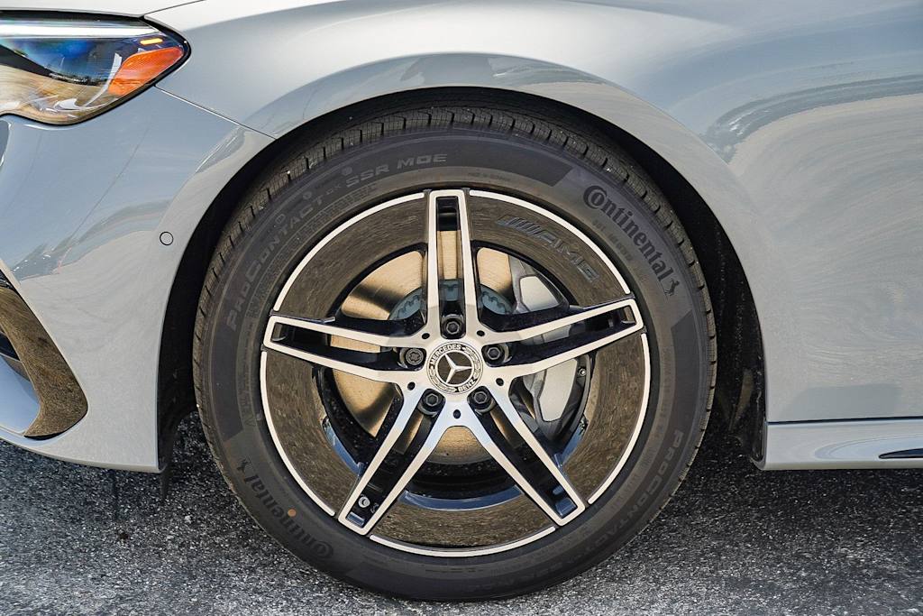 Thumbnail: 2026 Mercedes-Benz E-Class - 7