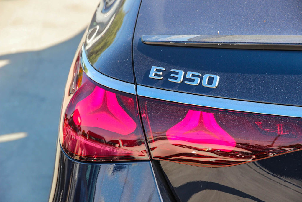 Thumbnail: 2026 Mercedes-Benz E-Class - 20