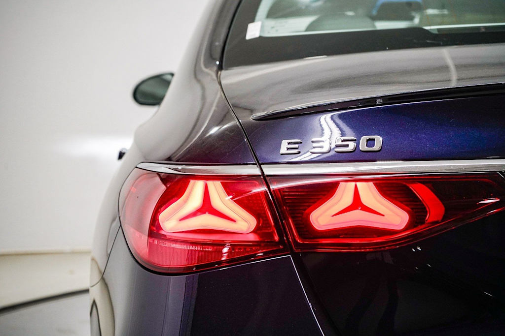 Thumbnail: 2026 Mercedes-Benz E-Class - 19