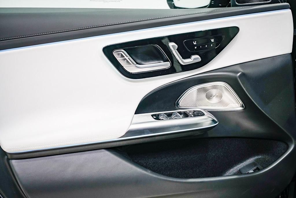Thumbnail: 2026 Mercedes-Benz E-Class - 21