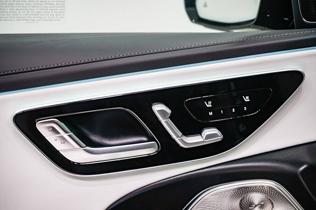 Thumbnail: 2026 Mercedes-Benz E-Class - 22