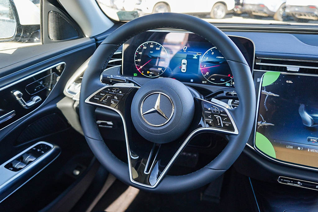 Thumbnail: 2026 Mercedes-Benz E-Class - 9