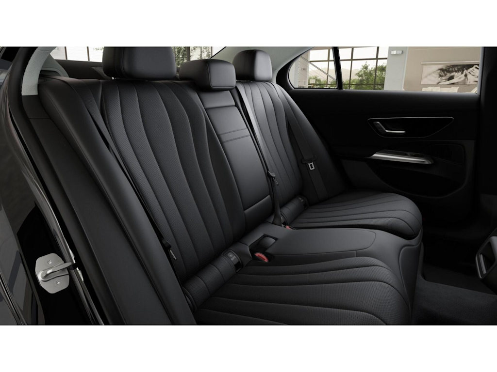 Thumbnail: 2026 Mercedes-Benz E-Class - 7