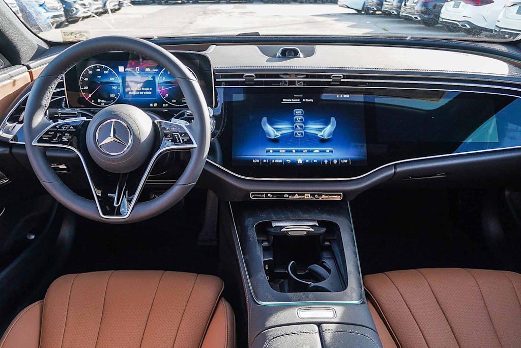 Thumbnail: 2026 Mercedes-Benz E-Class - 2
