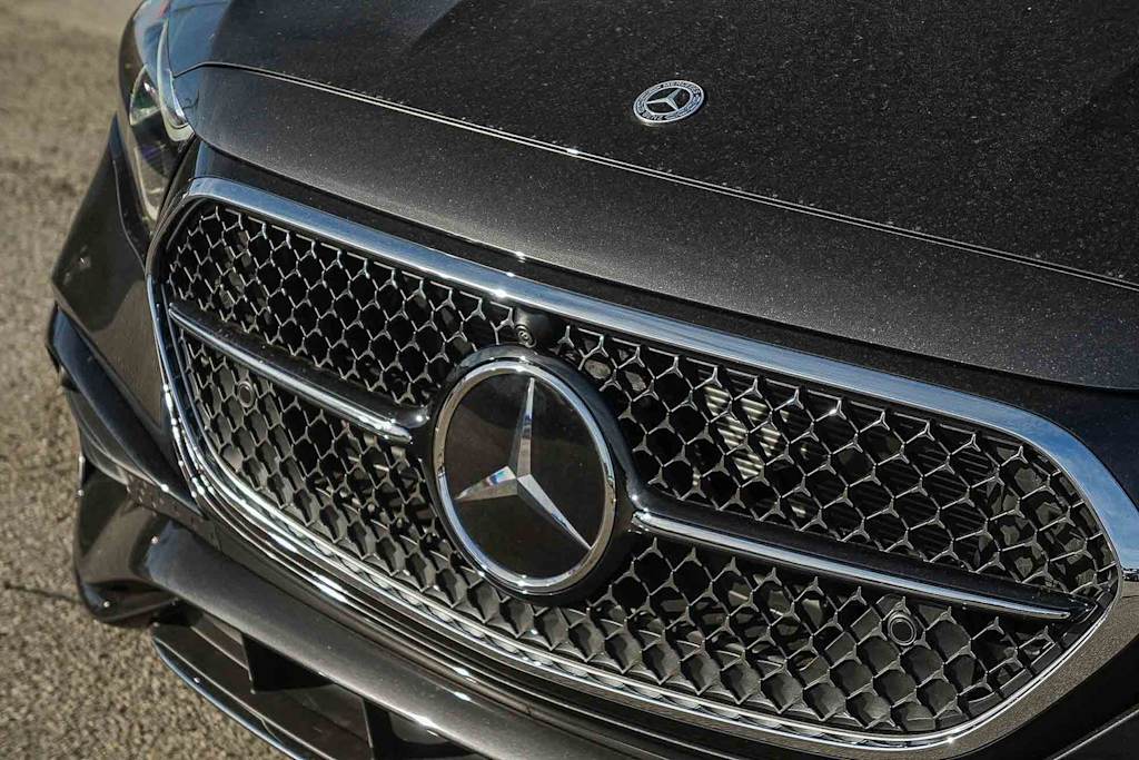 Thumbnail: 2026 Mercedes-Benz E-Class - 6