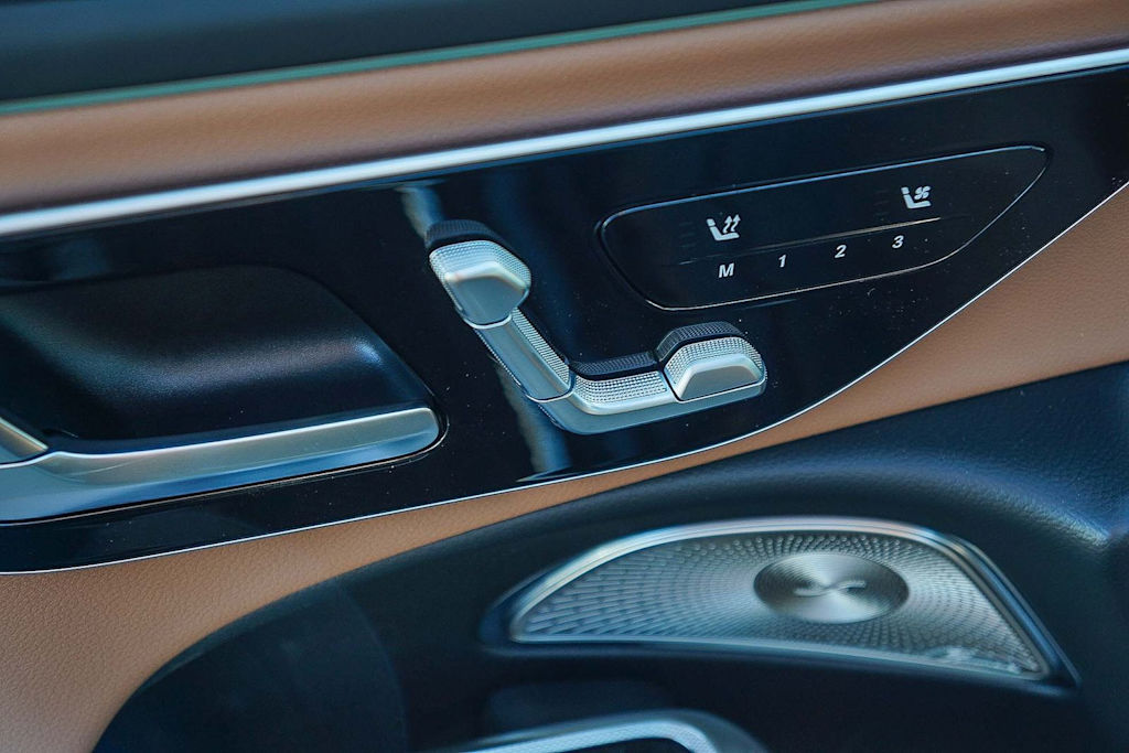 Thumbnail: 2026 Mercedes-Benz E-Class - 26