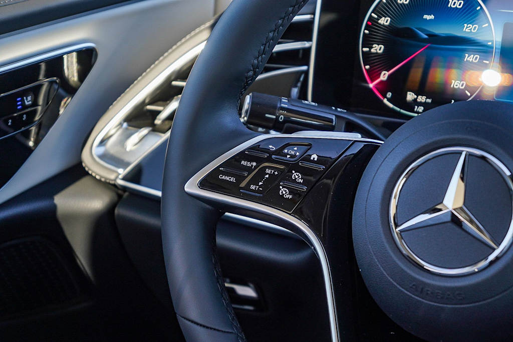 Thumbnail: 2026 Mercedes-Benz E-Class - 22