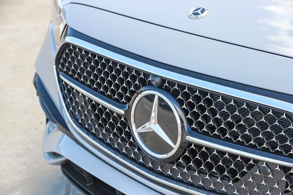 Thumbnail: 2026 Mercedes-Benz E-Class - 6