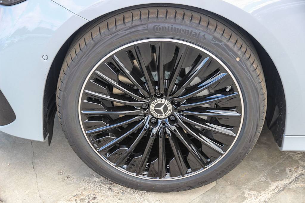 Thumbnail: 2026 Mercedes-Benz E-Class - 7