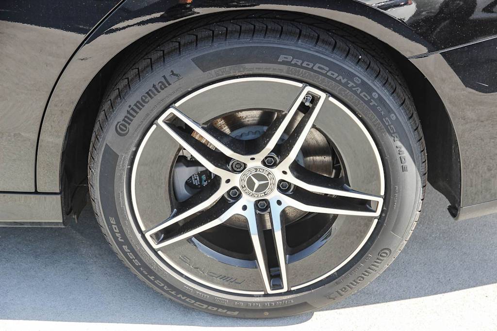 Thumbnail: 2026 Mercedes-Benz E-Class - 19