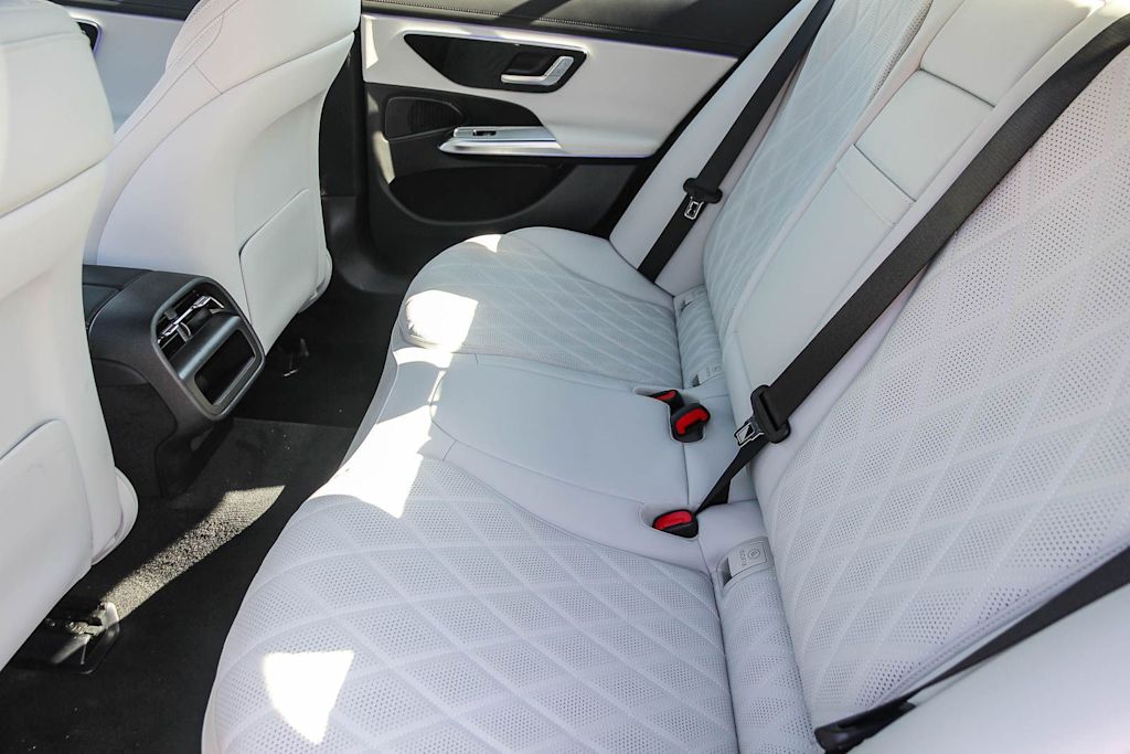 Thumbnail: 2026 Mercedes-Benz E-Class - 12