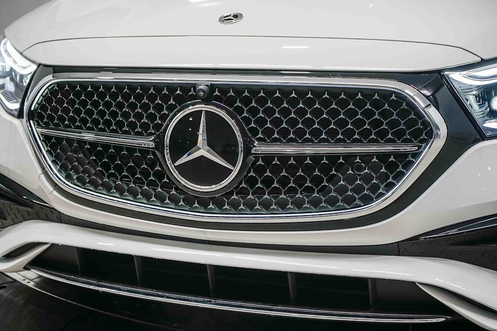 Thumbnail: 2026 Mercedes-Benz E-Class - 18