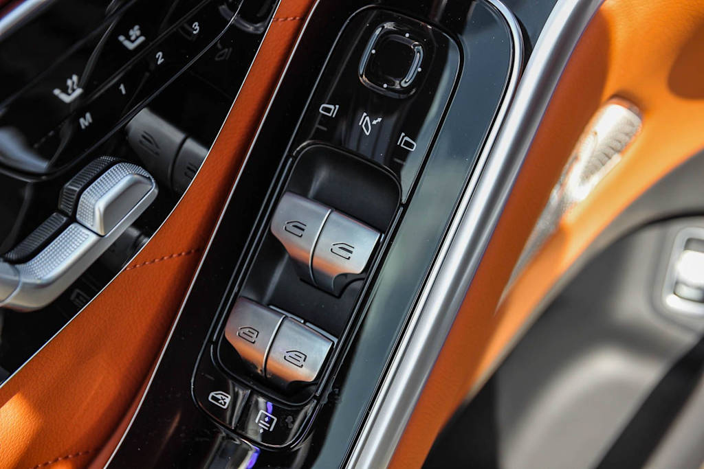 Thumbnail: 2026 Mercedes-Benz E-Class - 22
