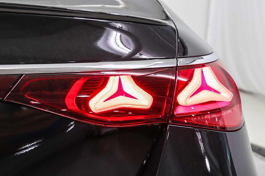 Thumbnail: 2027 Mercedes-Benz E-Class - 15