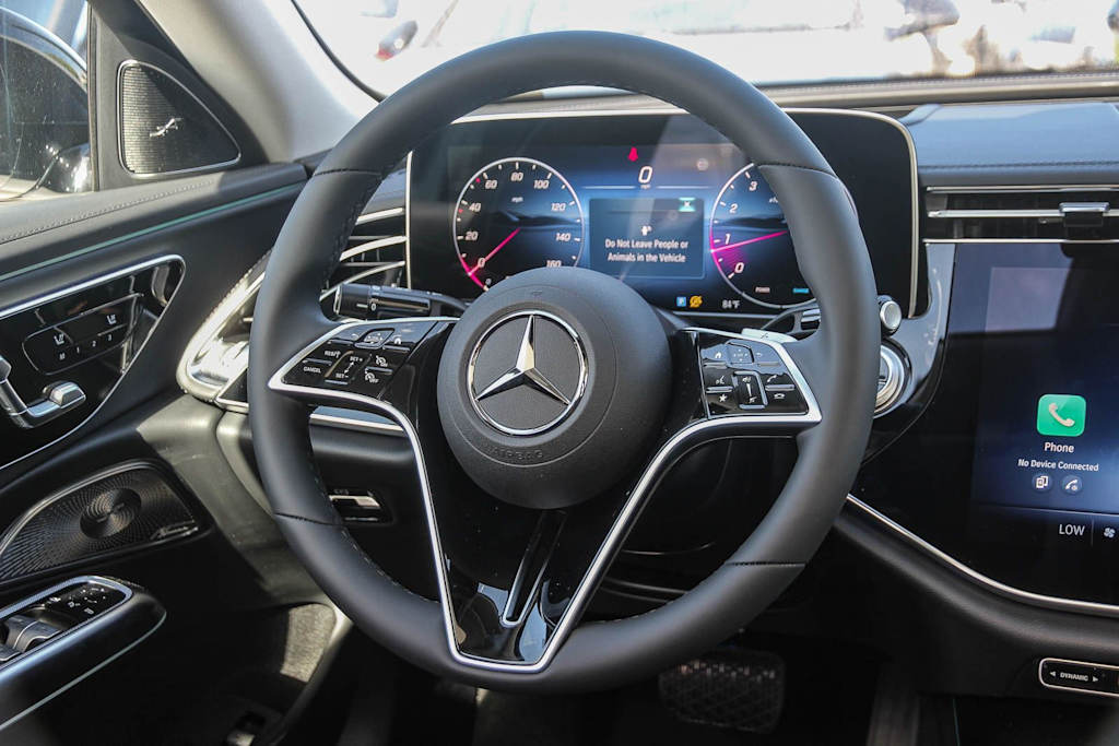 Thumbnail: 2026 Mercedes-Benz E-Class - 9