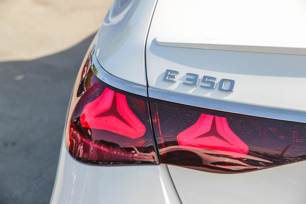 Thumbnail: 2026 Mercedes-Benz E-Class - 19