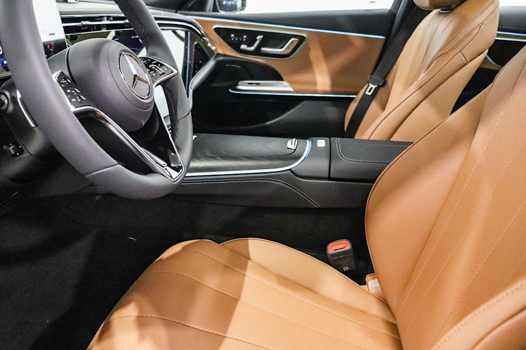 Thumbnail: 2026 Mercedes-Benz E-Class - 10