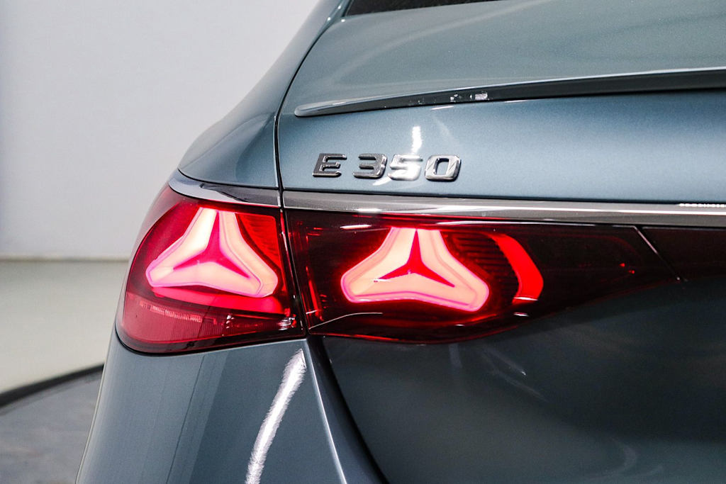 Thumbnail: 2026 Mercedes-Benz E-Class - 19