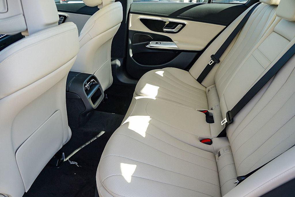 Thumbnail: 2026 Mercedes-Benz E-Class - 12
