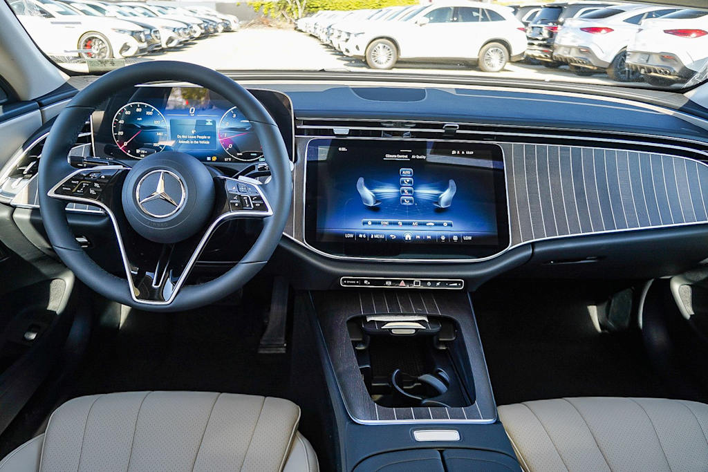 Thumbnail: 2026 Mercedes-Benz E-Class - 2