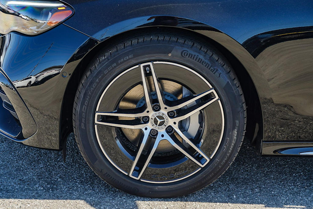 Thumbnail: 2026 Mercedes-Benz E-Class - 7
