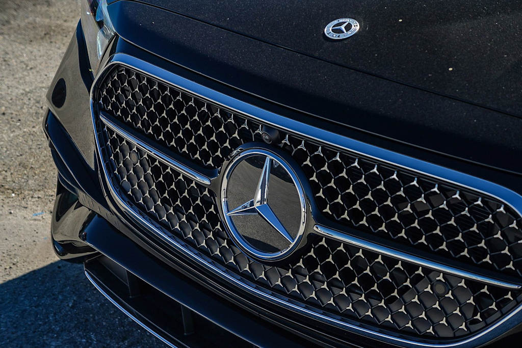 Thumbnail: 2026 Mercedes-Benz E-Class - 6