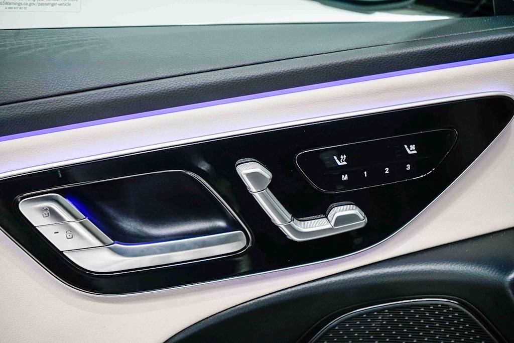 Thumbnail: 2025 Mercedes-Benz E-Class - 25