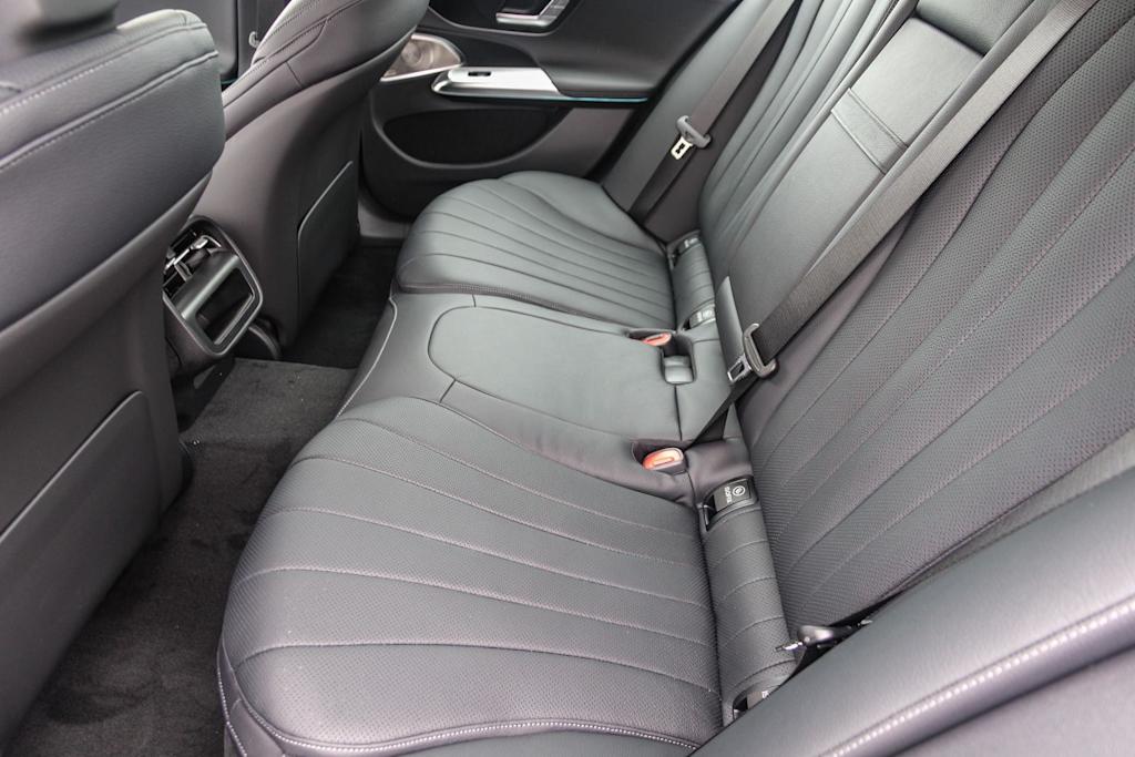 Thumbnail: 2026 Mercedes-Benz E-Class - 12