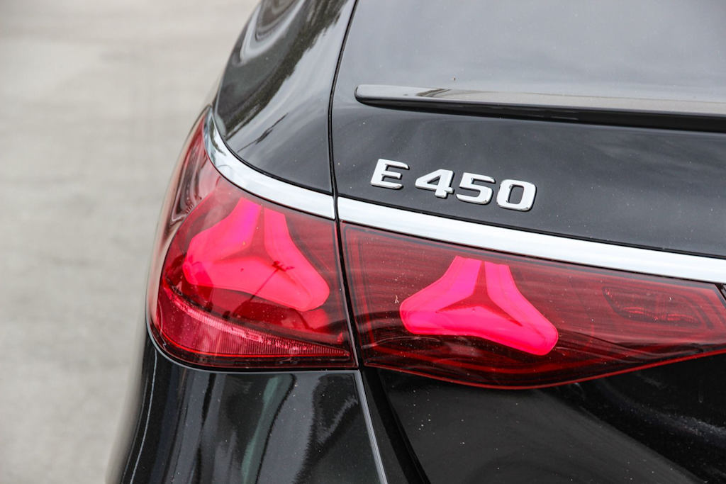 Thumbnail: 2026 Mercedes-Benz E-Class - 17